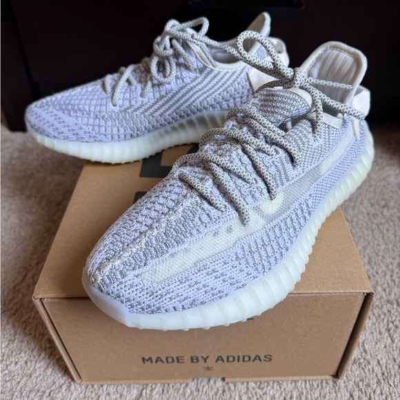Adidas Yeezy Boost 350 V2EF2950 Size M 5.5‎ W7